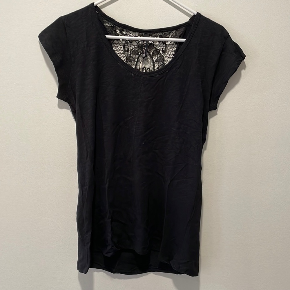 NWT Nina Capri Women’s Tee
